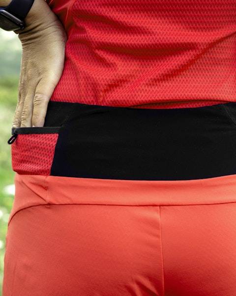 Lamunt TERESA PANTALONCINI LEGGERI 2 IN 1 II Saldi