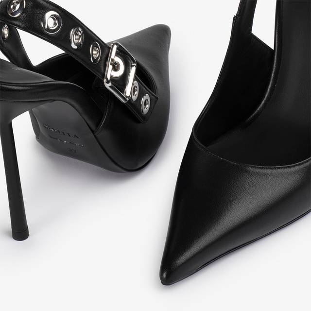 Le Silla Slingback pelle nera con occhielli argento 2025