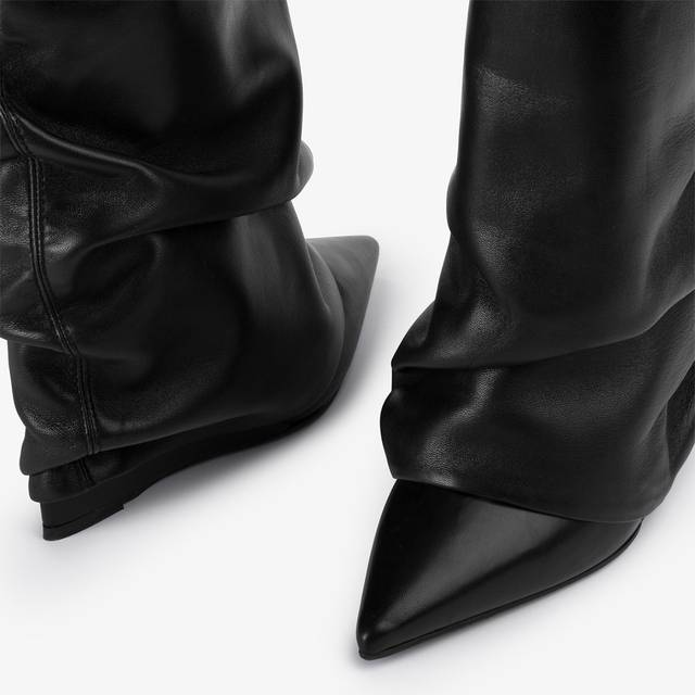 Le Silla Stivale al ginocchio d'ispirazione Western con risvolto nappa nero Economico