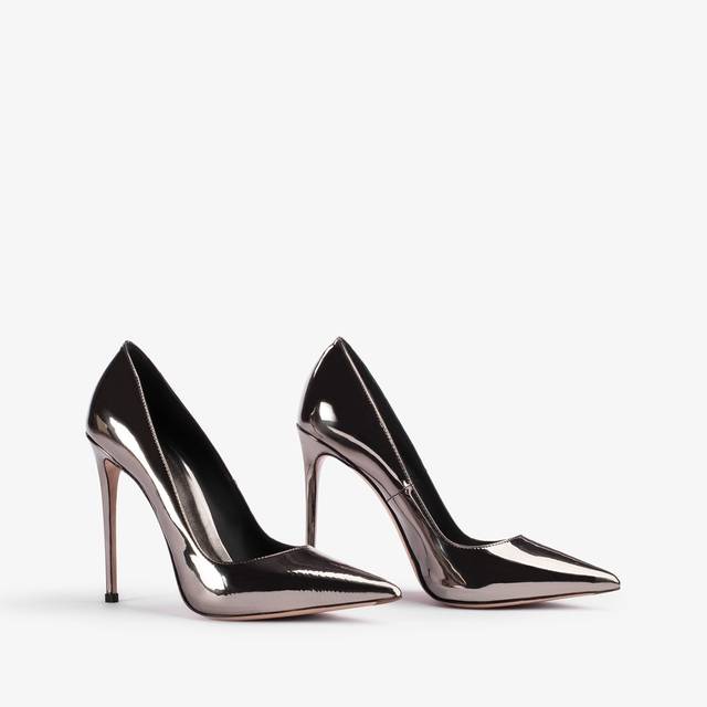 Le Silla Décolleté metallizzata peltro Ultimo giorno