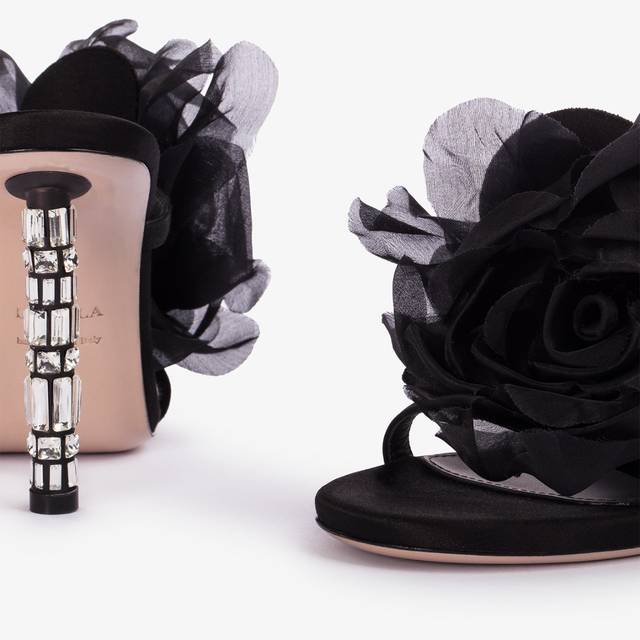 Le Silla Sandalo fiore raso nero Outlet