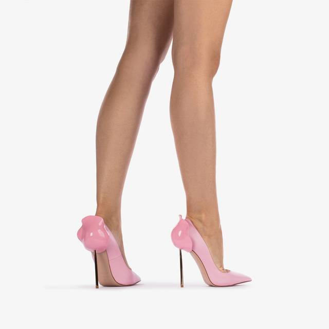 Le Silla Décolleté pelle rosa dea Comprane uno, ottenene uno gratis