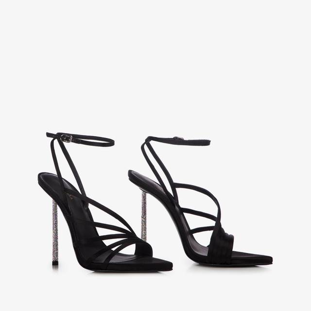 Le Silla Sandalo raso nero Latest stili