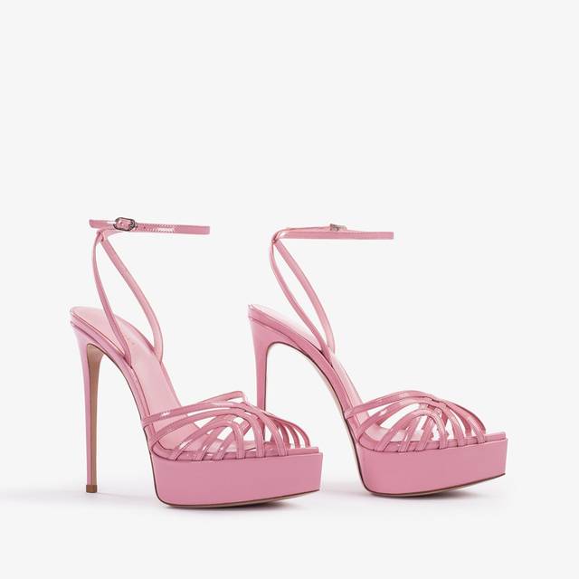 Le Silla Sandalo con plateau vernice rosa dea Smaltimento dello stoccaggio