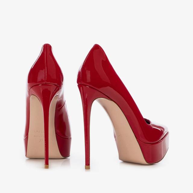 Le Silla Décolleté con plateau vernice rossa Offerte giornaliere