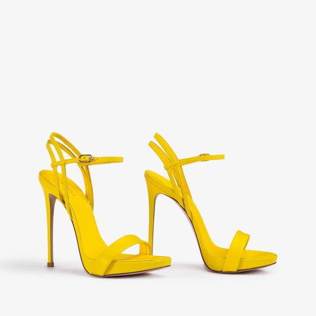 Le Silla Sandalo pelle giallo stella Grande vendita