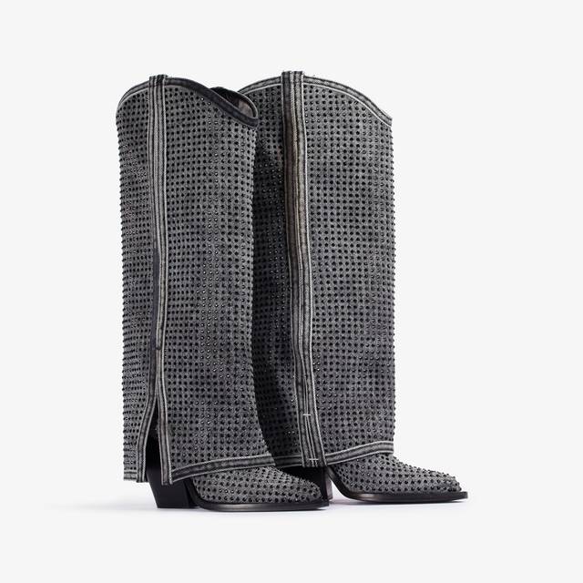 Le Silla Stivale al ginocchio con risvolto d'ispirazione Western denim e Cristalli nero jet Offerte speciali