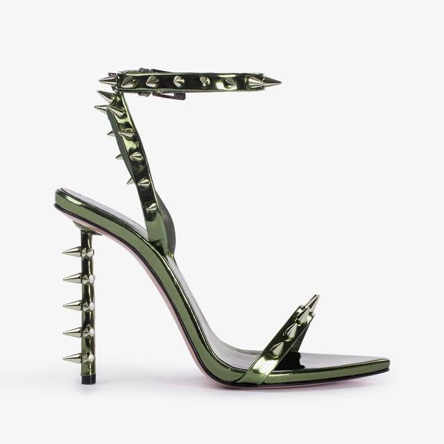 Le Silla Sandalo metallizzato verde pirite con borchie Fino al 60% di sconto