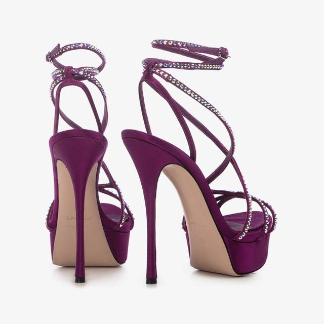 Le Silla Sandalo con plateau raso viola grape Sconti questo mese