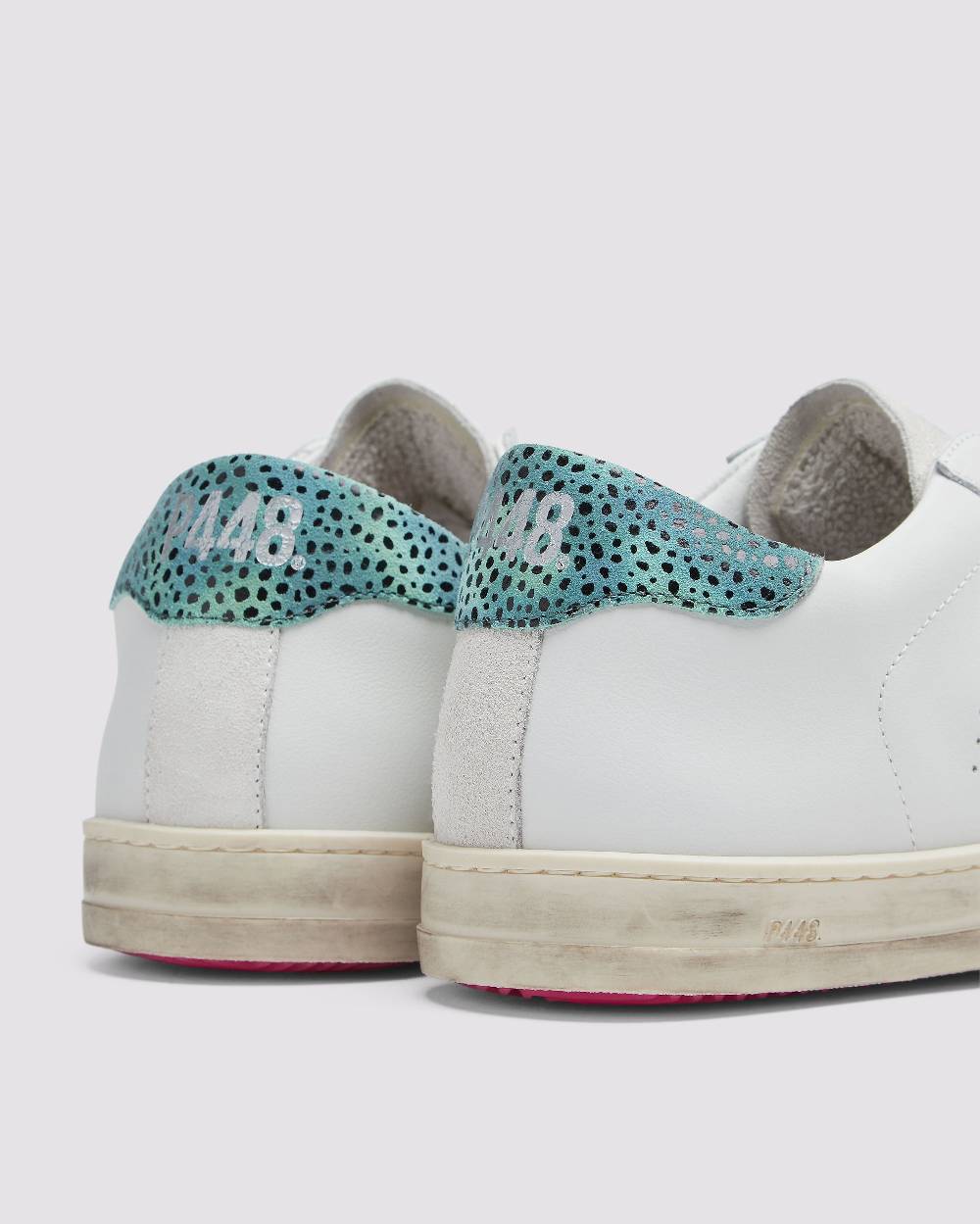 P448 John Lush Moda