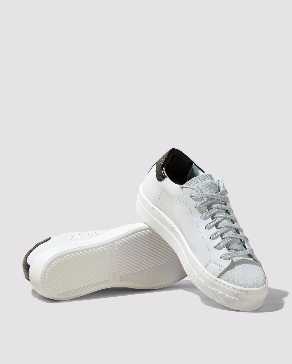 P448 Thea White/Black Offerte