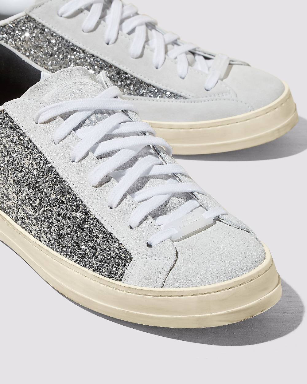 P448 John Recycled White/Silver Vendita