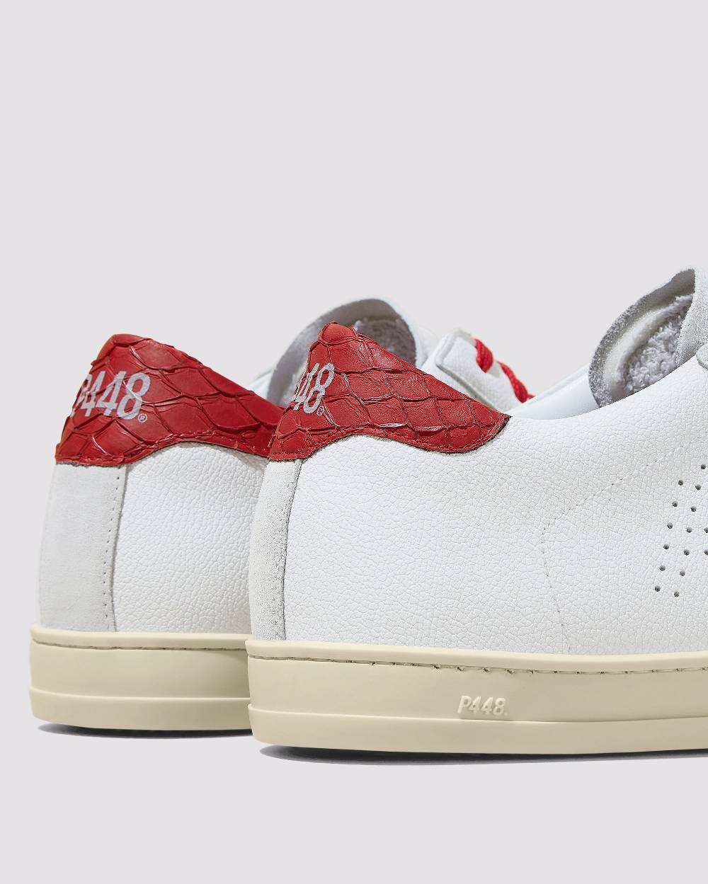 P448 John Carp/Red Online