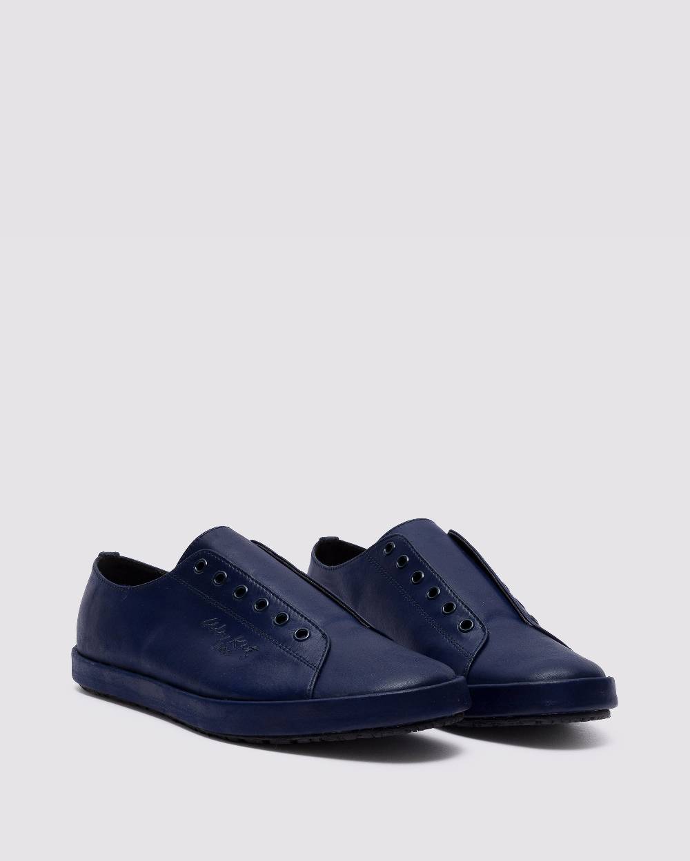 P448 Alex Katz Navy Offerte