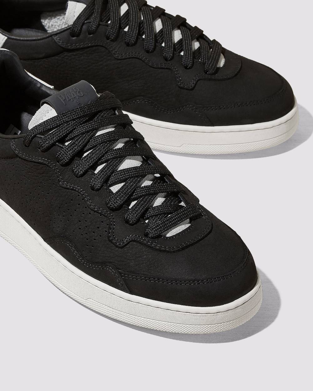 P448 Yam Black/Bianco In Linea