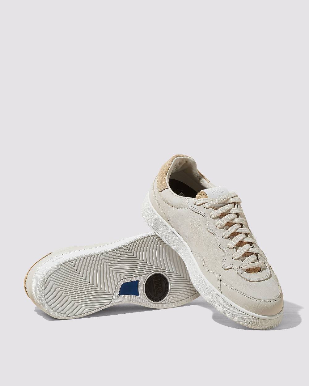 P448 Yam Cream/Tan Qualità