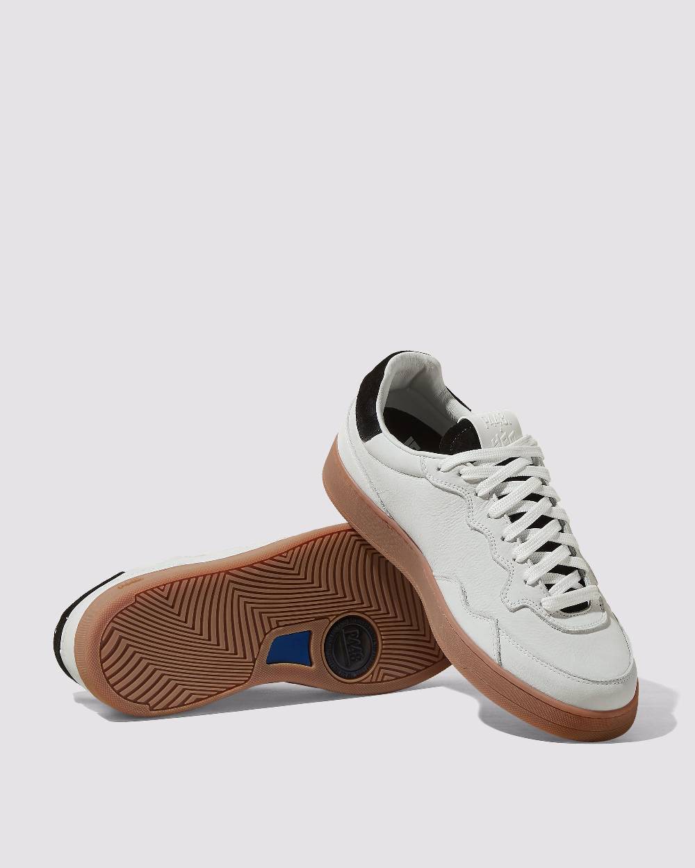 P448 Yam White/Nero Promozione