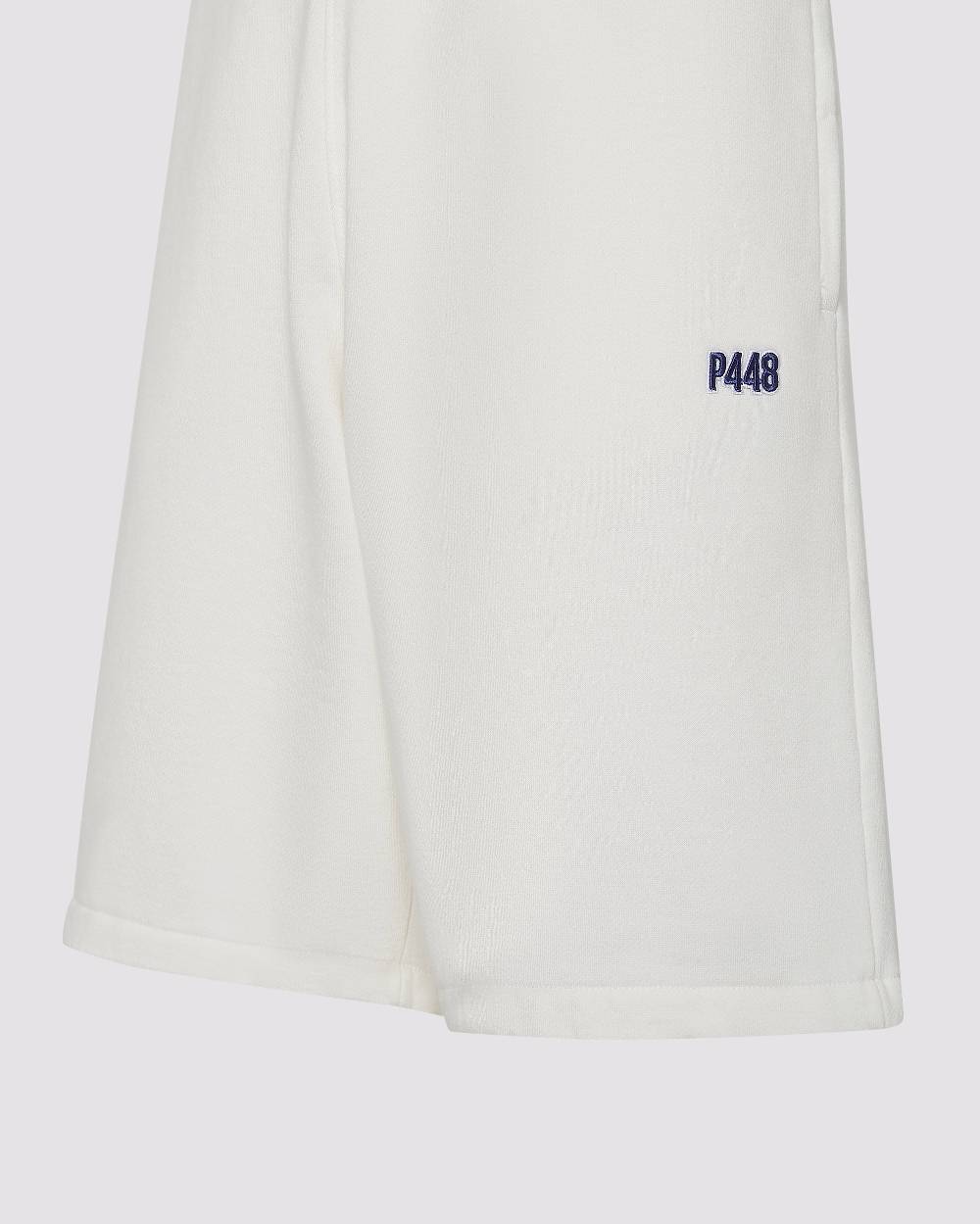 P448 P448 Short Off-White Affare Del Giorno