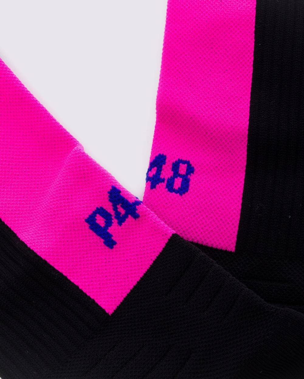 P448 Socks Black/Pink In Vendita