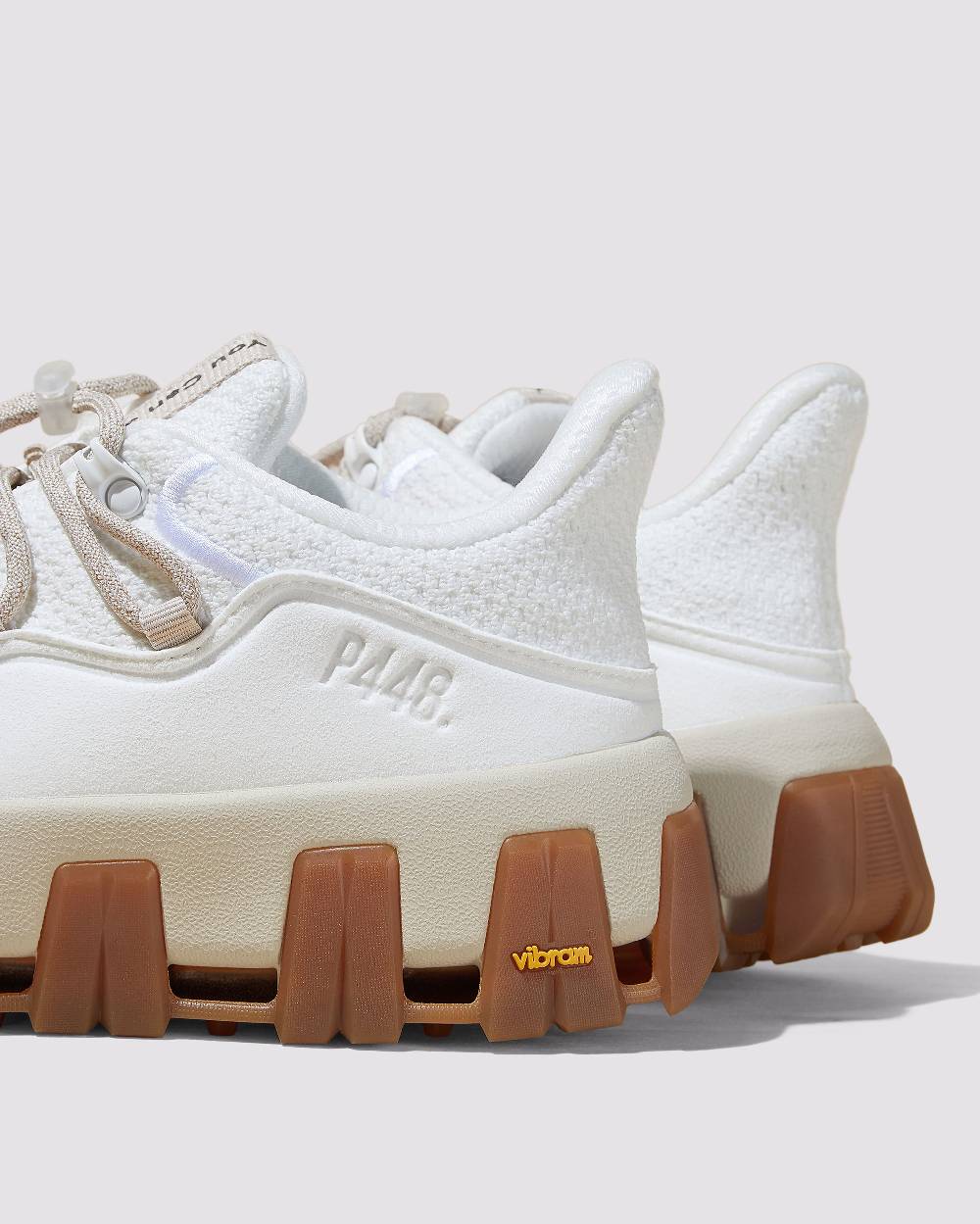 P448 Monalea White/Sand Promozione temporanea