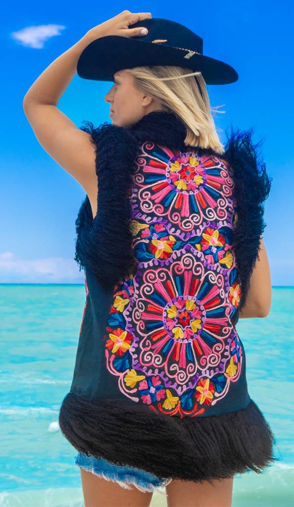 Passion Blanche GILET INDIA H 70 MONGOLIA NERA Offerta