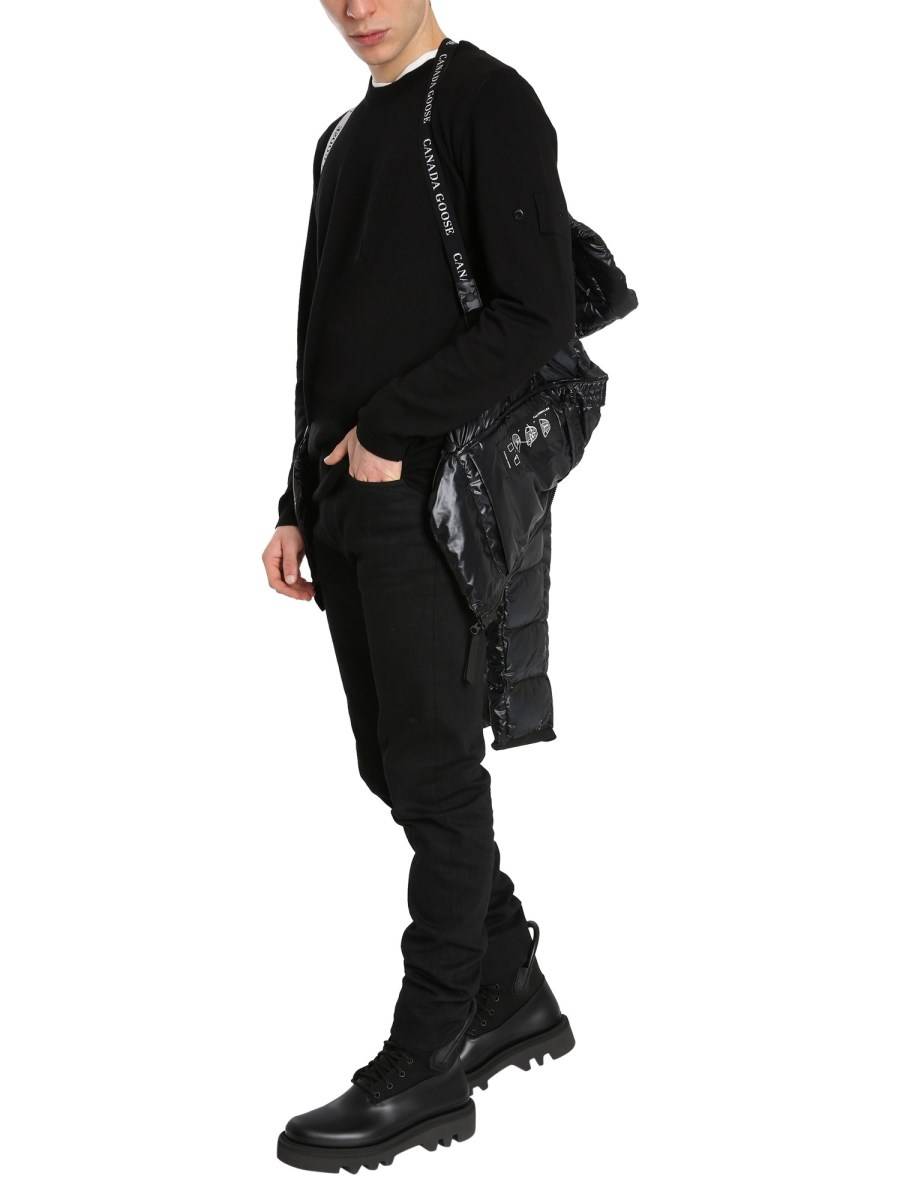 CANADA GOOSE PIUMINO CON CAPPUCCIO SIDNEY IN TESSUTO TECNICO Offerta