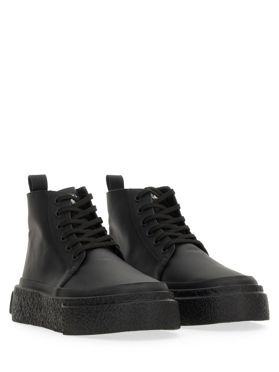 MM6 MAISON MARGIELA SNEAKER STRINGATA IN PELLE Offerta migliore