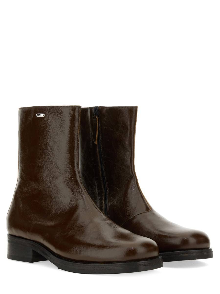 OUR LEGACY STIVALE "CAMION" IN PELLE LUCIDA In Vendita