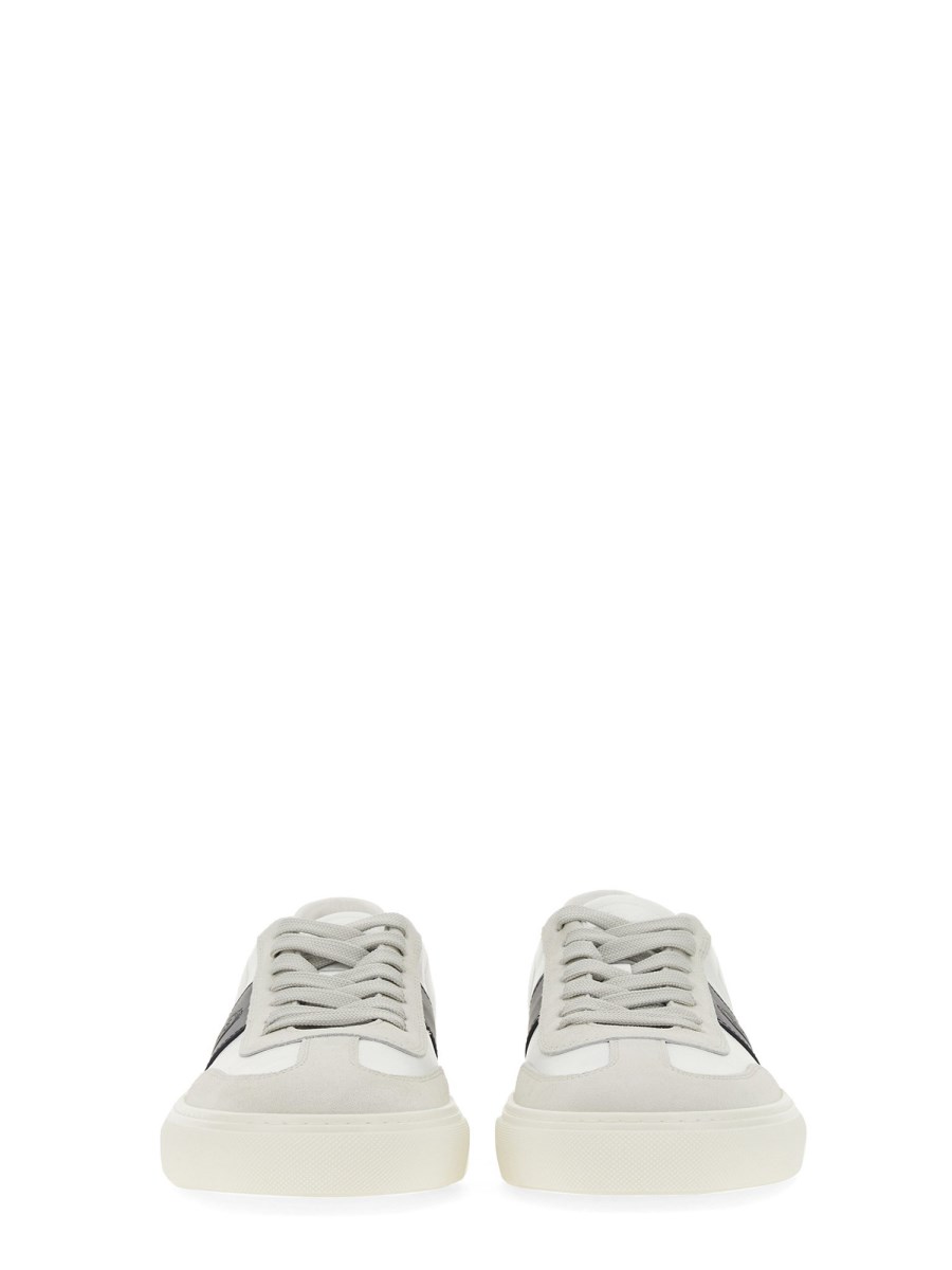 TOD&#39;S SNEAKER IN PELLE CON LOGO Moda