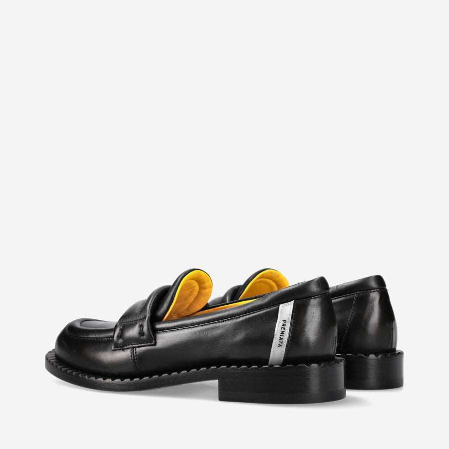 Premiata Mocassini Deb M6667B in nappa Black Friday Prezzi