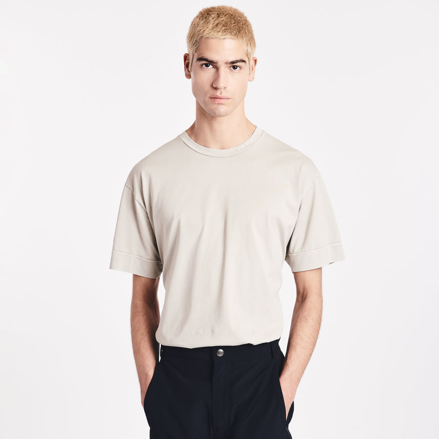 Premiata T-shirt con ricamo PR363705 Soddisfazione Garantita