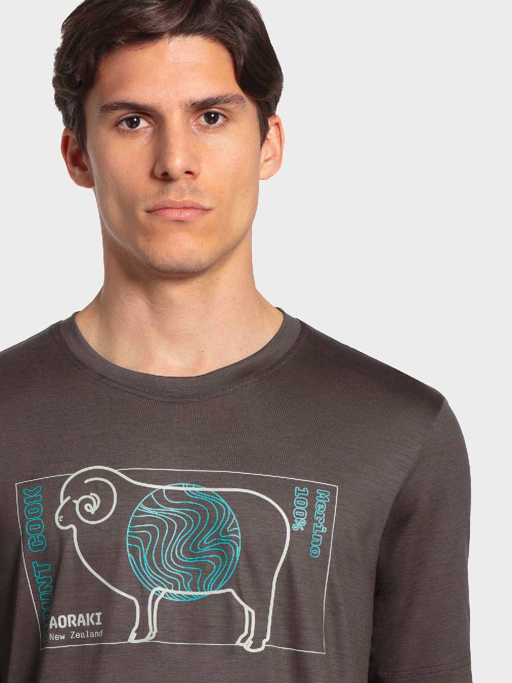 Reda Rewoolution FREE EXPRESS SHIPPING per ordini superiori a 100EUR Saldi