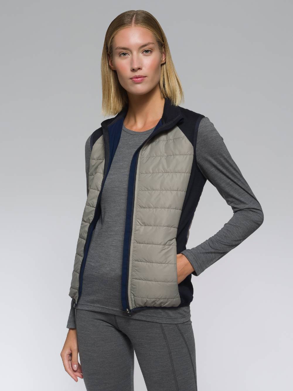 Reda Rewoolution FREE EXPRESS SHIPPING per ordini superiori a 100EUR Solo un giorno rimasto