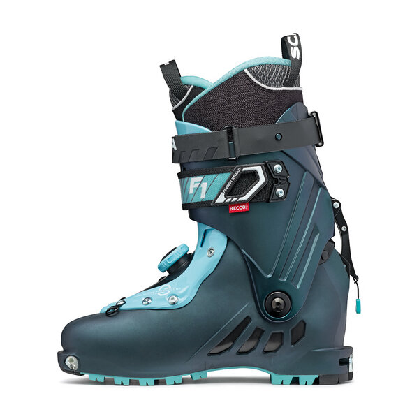 Scarpa F1 WOMAN For all skiers who look for lightness Italy