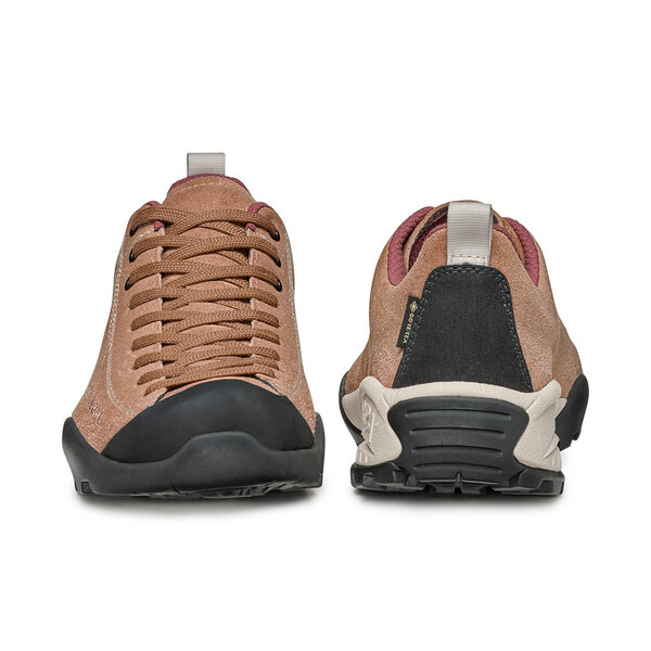 Scarpa MOJITO GTX The urban sneaker ideal for rainy days Offerta Giorno del Papà