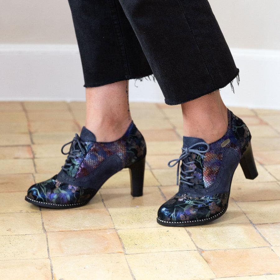 Scarpe Vita Derbies - ALCBANEO 162 Fino al 50% di sconto