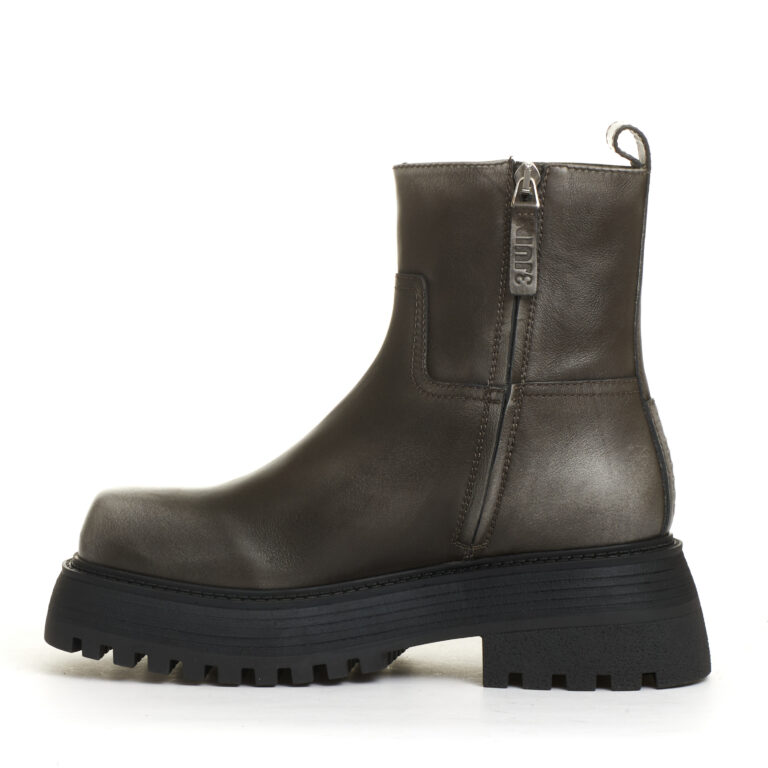 Sorelle Perego stivaletto fondo grosso pelle grigio washed Pezzi Unici