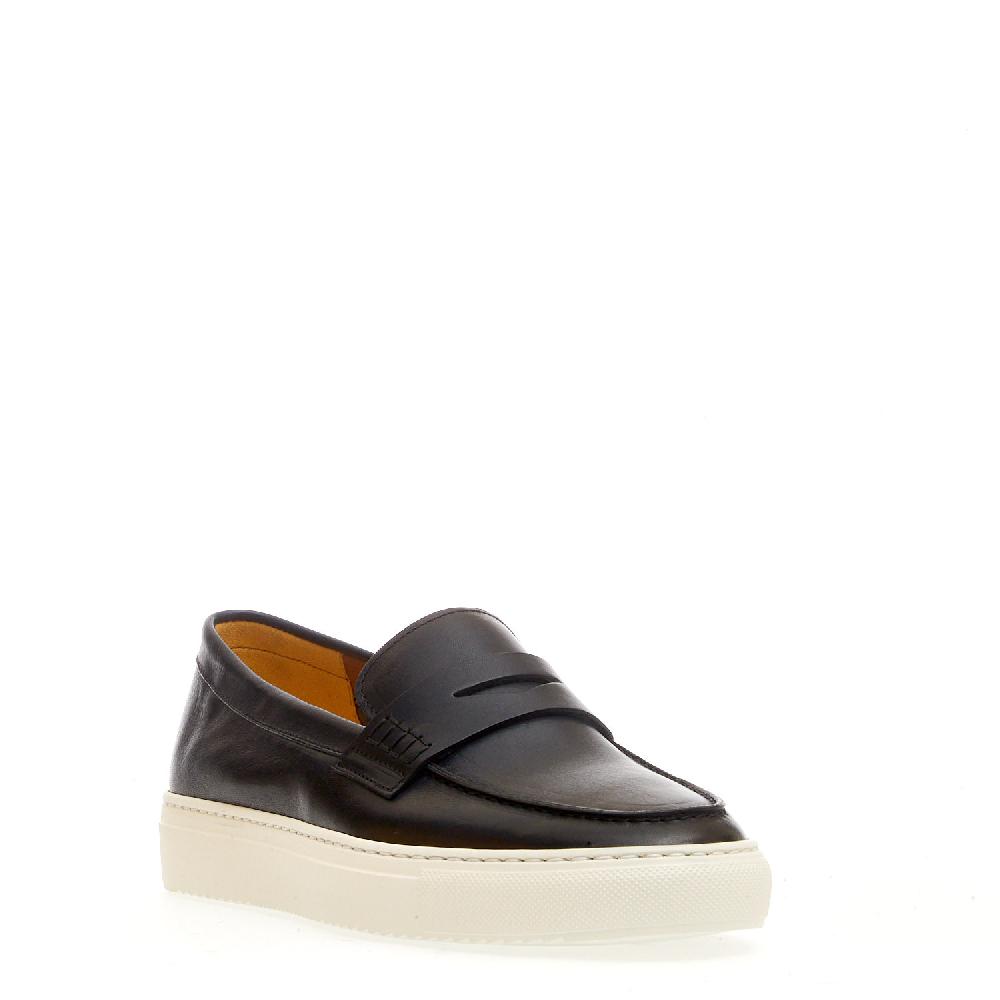 Sorelle Perego slipon pelle blu fondo bianco Latest stili