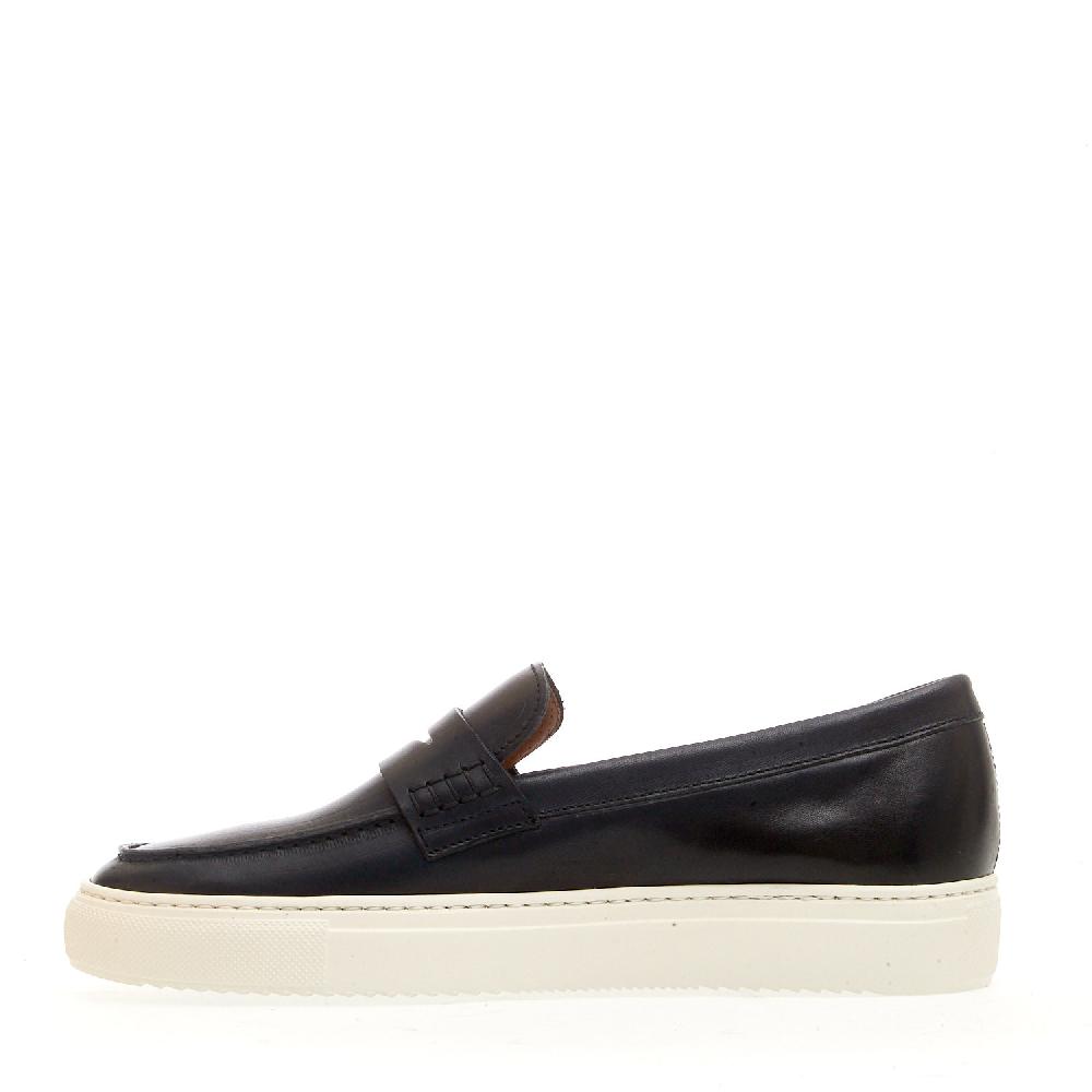 Sorelle Perego slipon pelle blu fondo bianco Latest stili