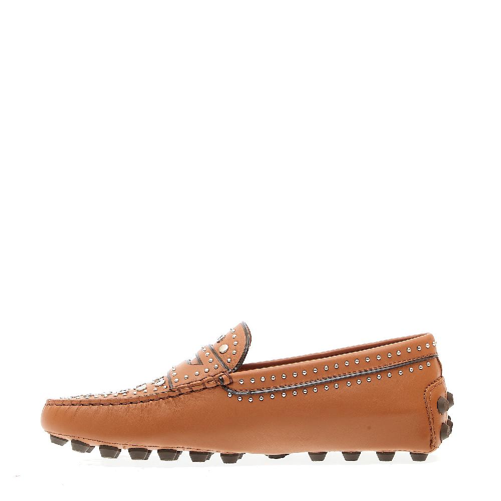 Sorelle Perego mocassino in pelle cuoio con borchie Convenienza