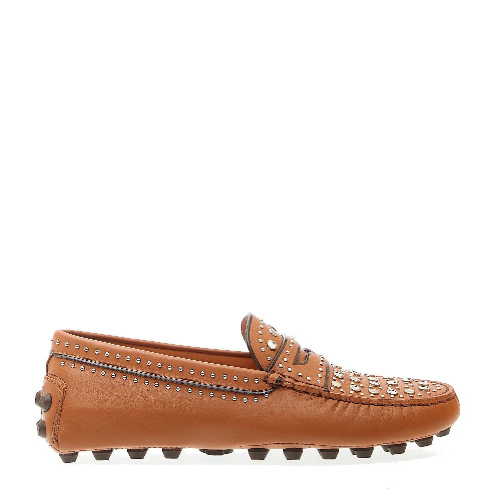 Sorelle Perego mocassino in pelle cuoio con borchie Convenienza
