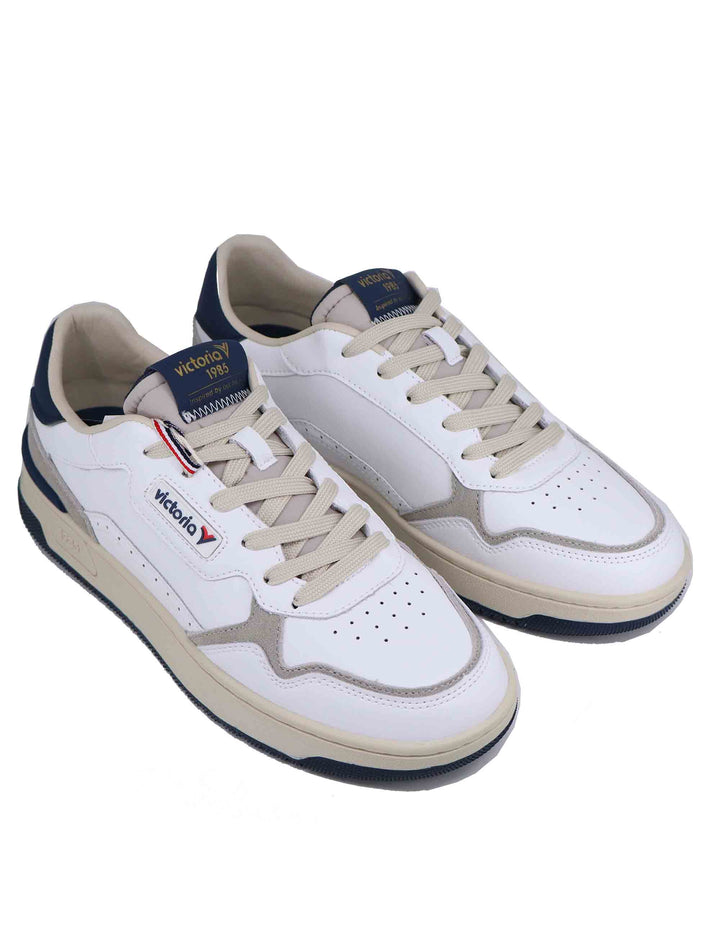 Spatarella Sneakers uomo in pelle bianca con riporti blu Saldi