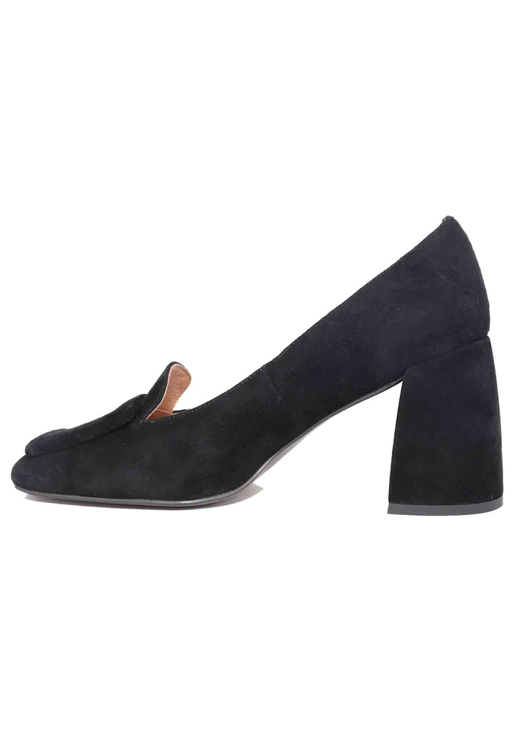 Spatarella Mocassini donna in camoscio nero con punta quadra e fibbia in tinta Marla Vendita Economica