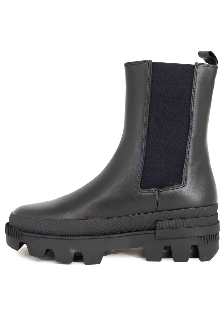 Spatarella Stivaletti donna in pelle nera con fondo carrarmato Violet Moda