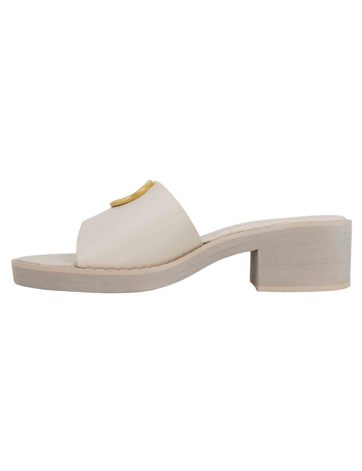 Spatarella Sandali donna in pelle off white con borchia oro e suola in gomma ultra leggera Sostegno trimestrale