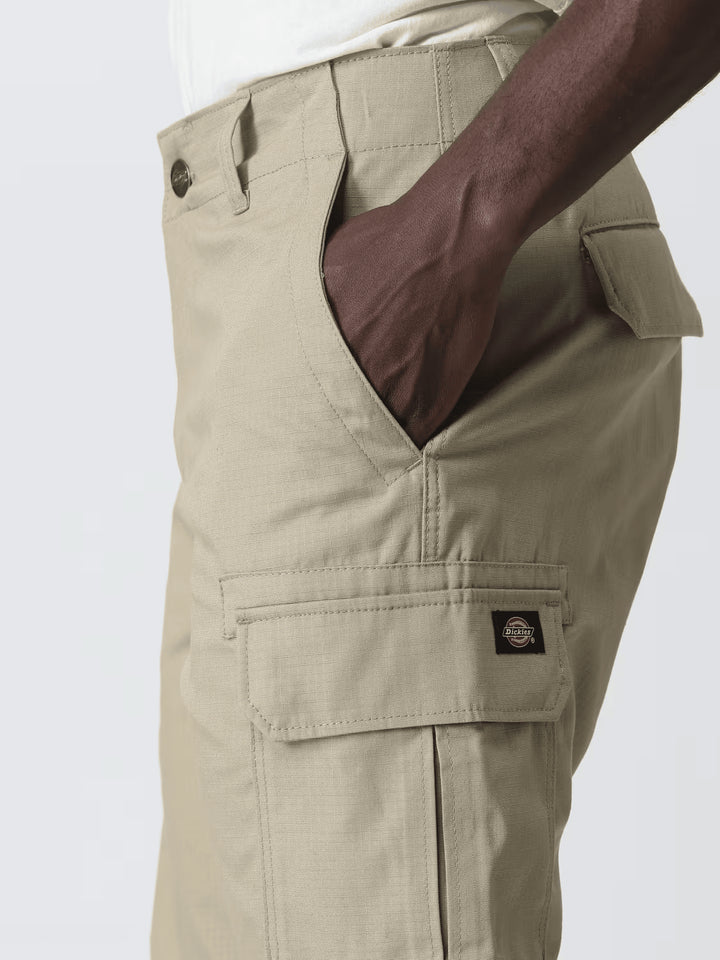 Spatarella Bermuda uomo in tessuto beige Pezzi Unici