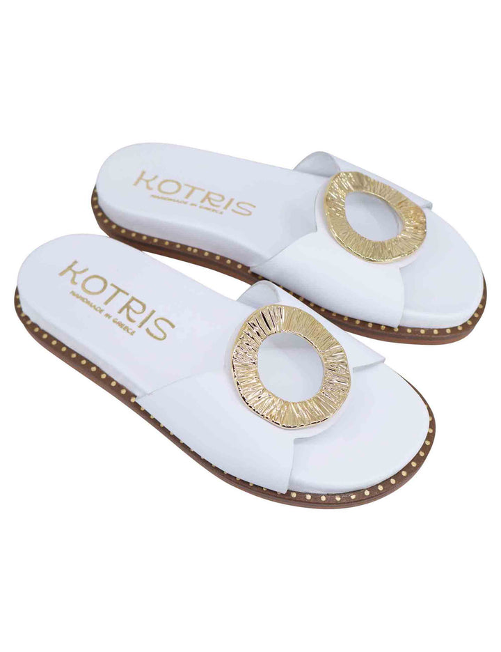 Spatarella Sandali donna flat in pelle bianca con fussbett e fibbia in oro Negozi Online