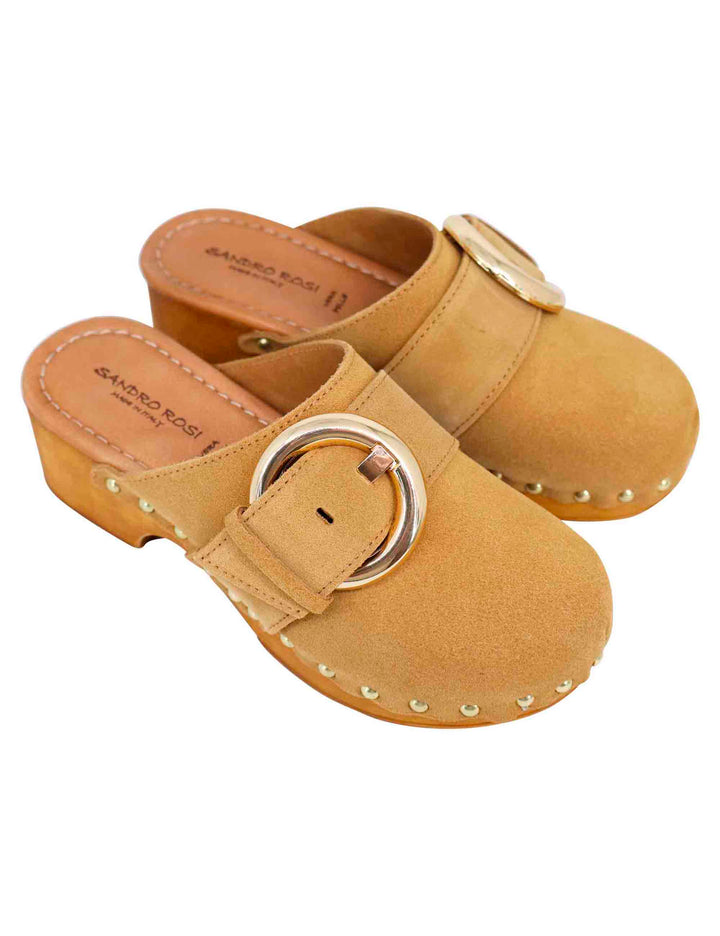 Spatarella Sabot donna in camoscio beige con fibbia laterale e tacco basso in legno Fino Al -60%