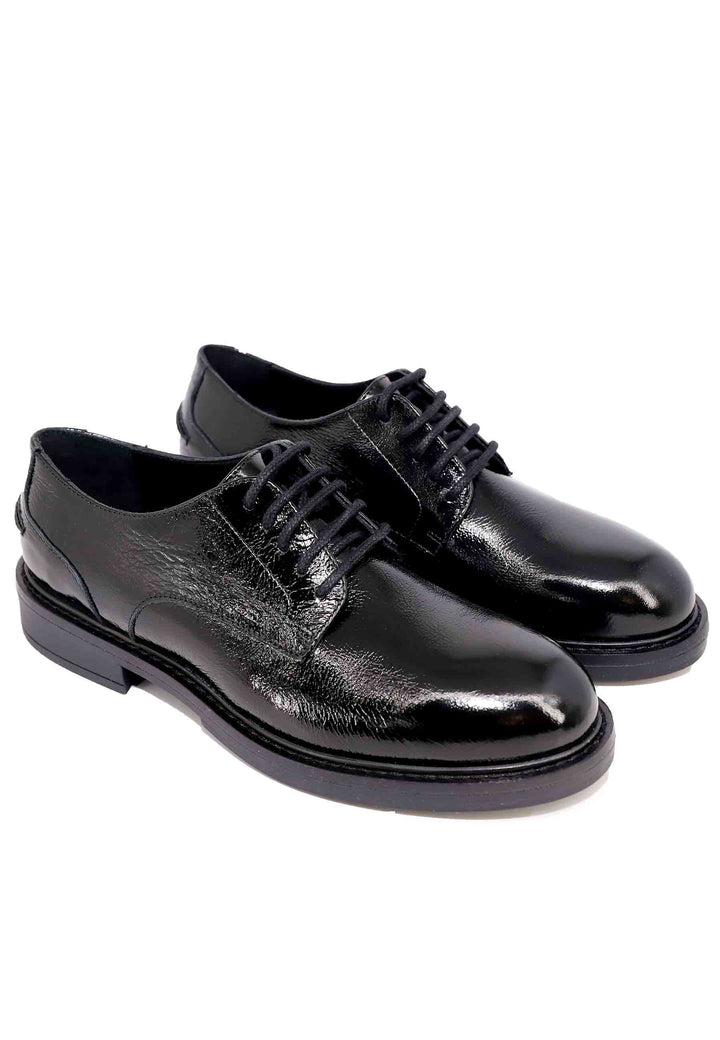Spatarella Stringate donna in pelle naplack nero con suola in gomma e tacco basso Black Friday
