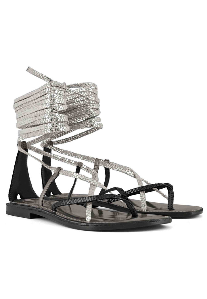 Spatarella Sandali flat donna infradito in pelle nera con lacci alla caviglia Black Friday Prezzi